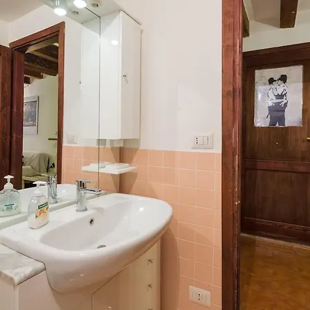Apartment Ai Salici 2 In The Heart Of Verona! *